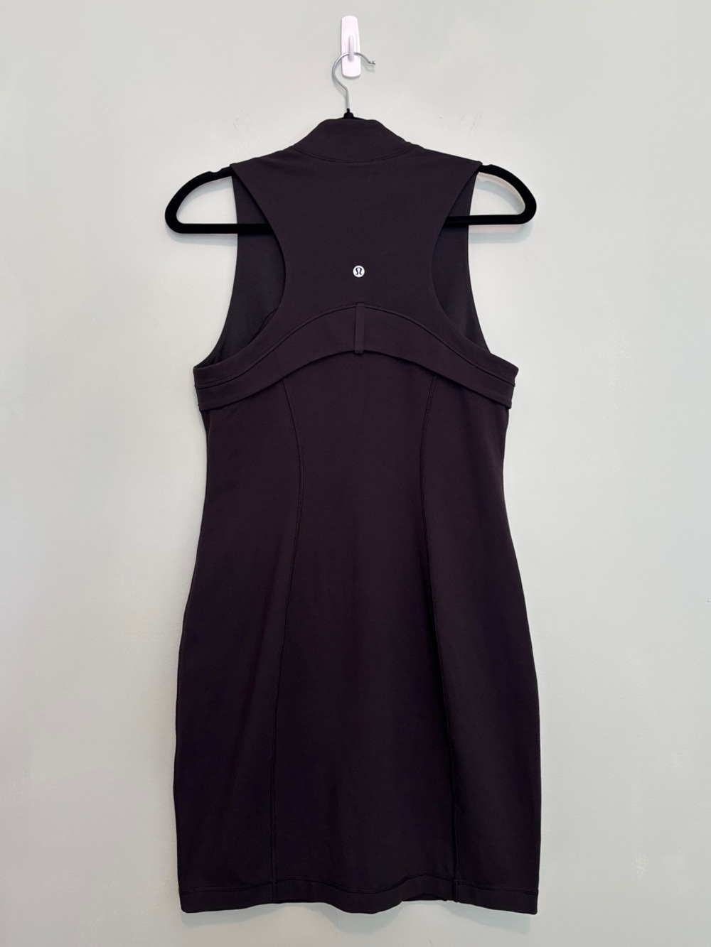 Lululemon Define Sleeveless Dress in Black (Size 8) - Picture 4 of 6